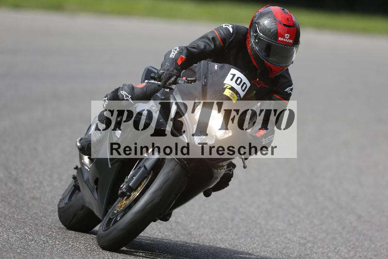 /Archiv-2025/53 16.09.2025 Track Day Domi Aegerter ADR/Gruppe gelb/100
